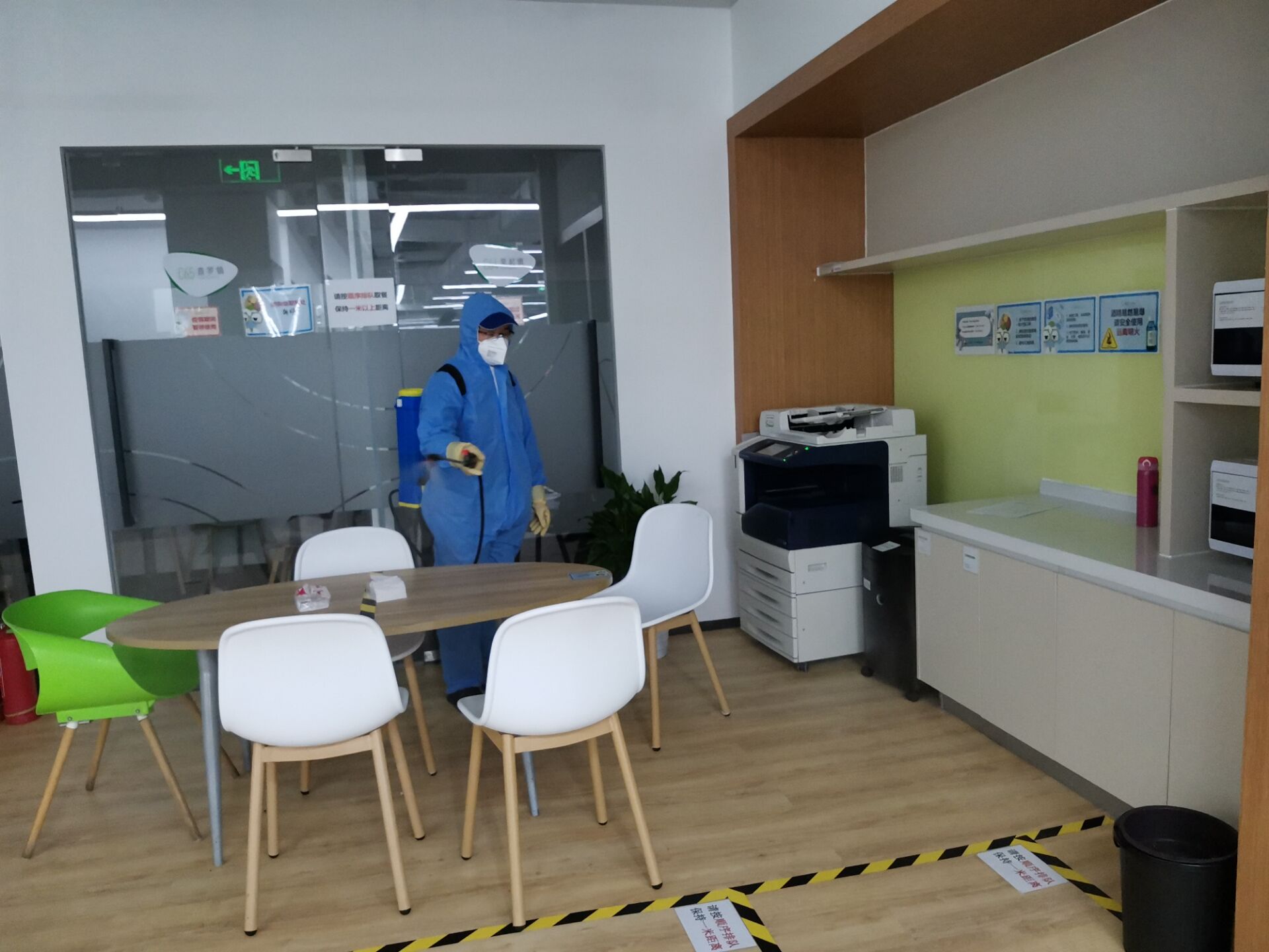 北京喷雾消毒公司收费标准贵是因为使用了进口的消毒产品